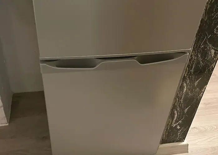 Schoenes Mit Tv, Wlan, Kochbereich Und Parkplatz - Sara *