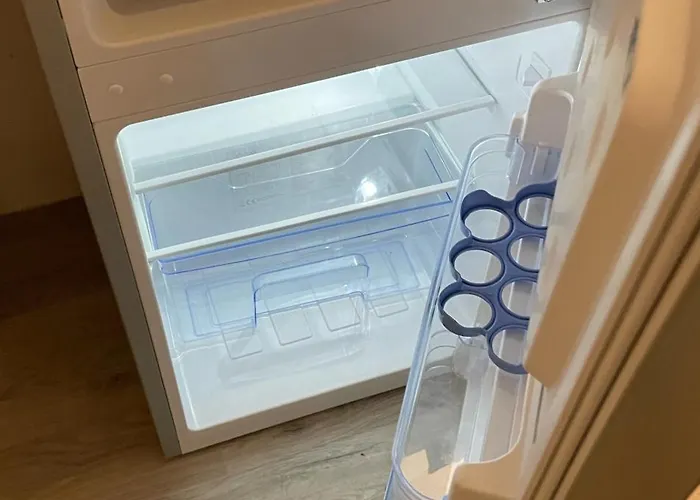 Schoenes Mit Tv, Wlan, Kochbereich Und Parkplatz - Sara