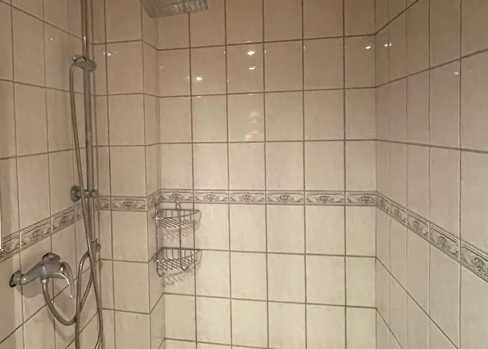 شقة Schoenes Mit Tv, Wlan, Kochbereich Und Parkplatz - Sara *